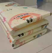 母婴用品店重新装修，现在把店里面的商品清理出来低价转手