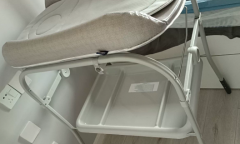 意大利进口智高尿布台浴盆架，用了半年样子 85成新