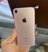 出二手苹果手机  iPhone 7 128g 功能正常 9成